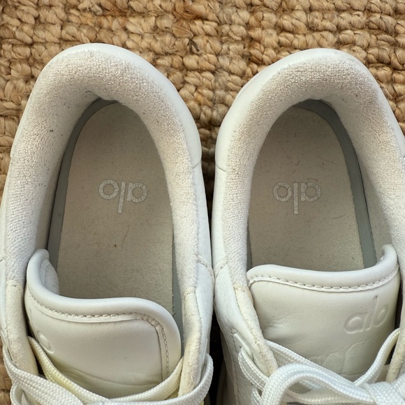 ALO Yoga Recovery Mode Sneaker - Picture 8 of 15